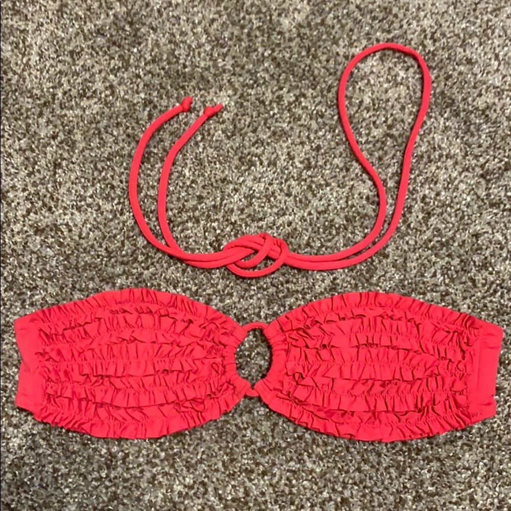 Strapless bikini top with optional neck tie